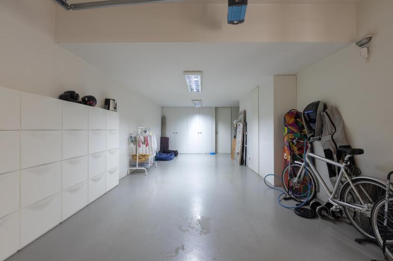 Three-Bedroom Townhouse image 2