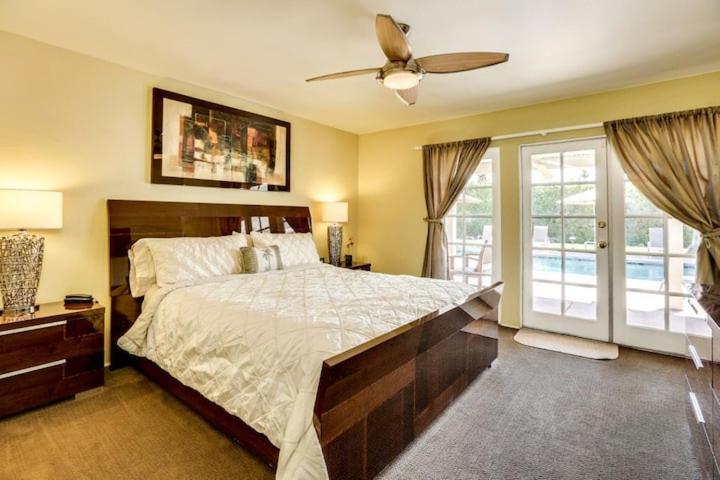 Villa Tanisha - Luxury with pool - image 6