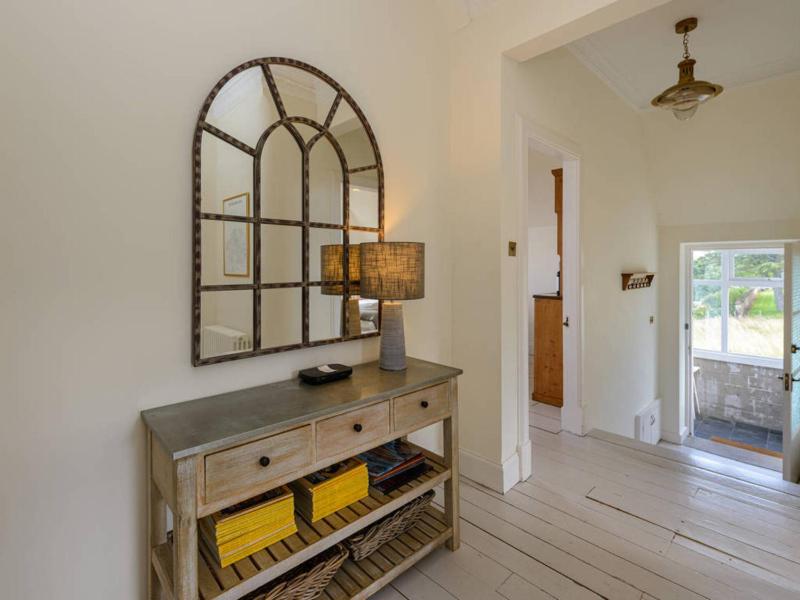 Apartment image 2