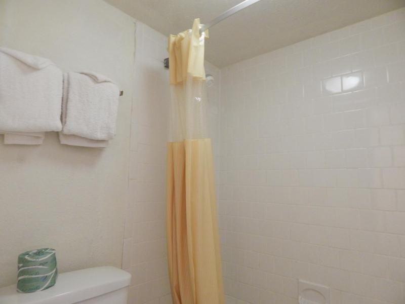 Double Room - Disability Access - Smoking image 3
