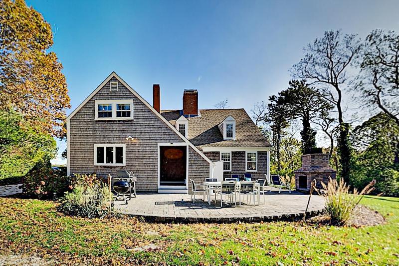 Three-Bedroom House image 1