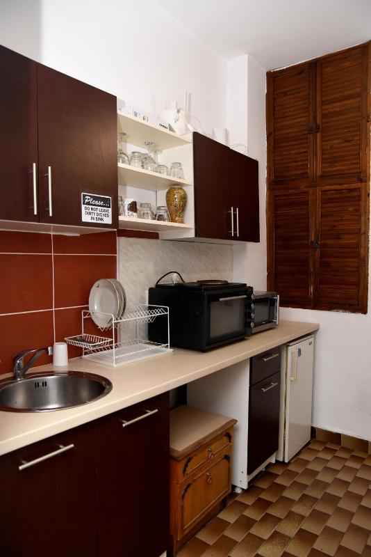 Single Room with Private External Bathroom image 4