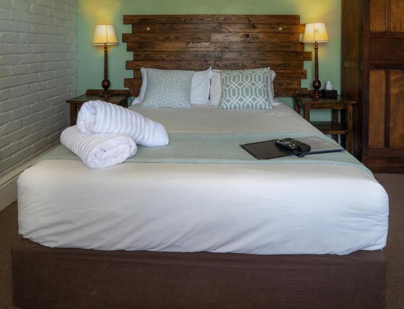 Selborne Bed and Breakfast - image 8