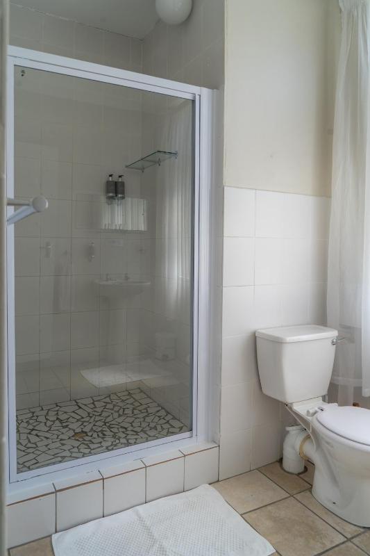 Selborne Bed and Breakfast - image 15