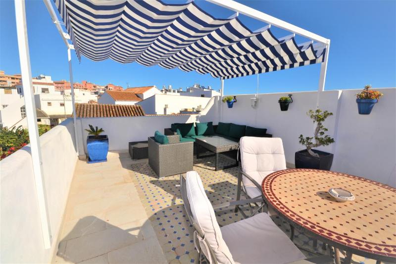 Apartment with Terrace image 3