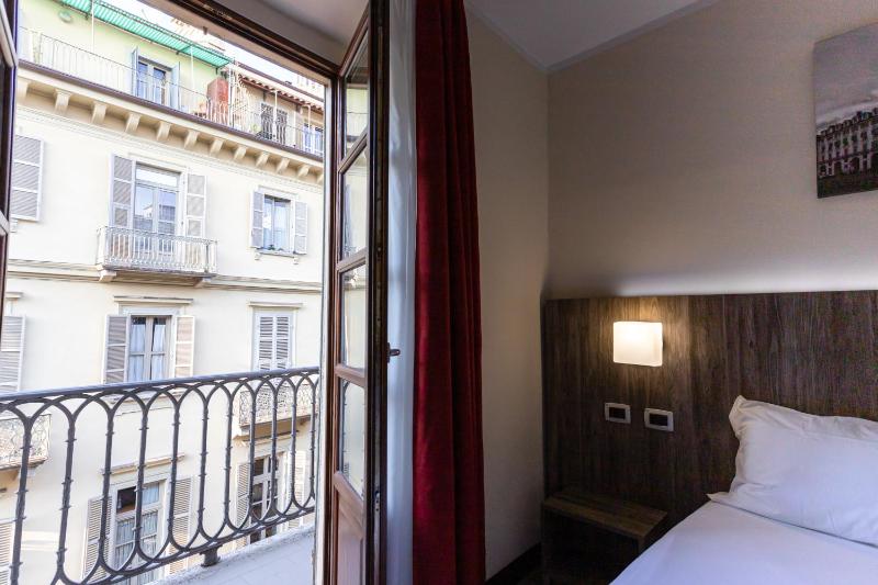 Hotel Urbani - image 2