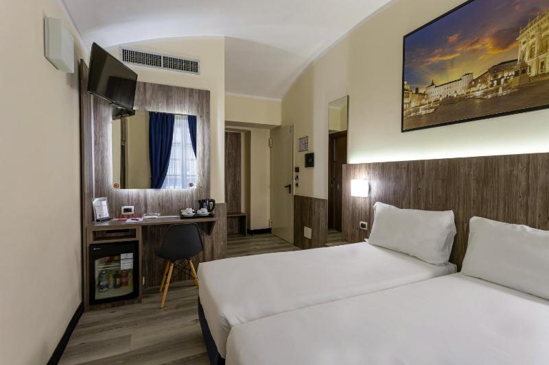 Hotel Urbani - image 13