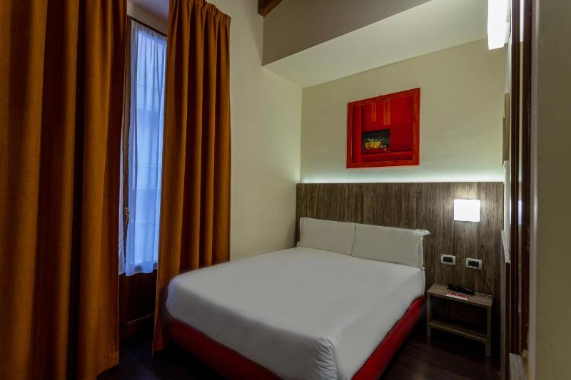 Comfort Single Room image 3