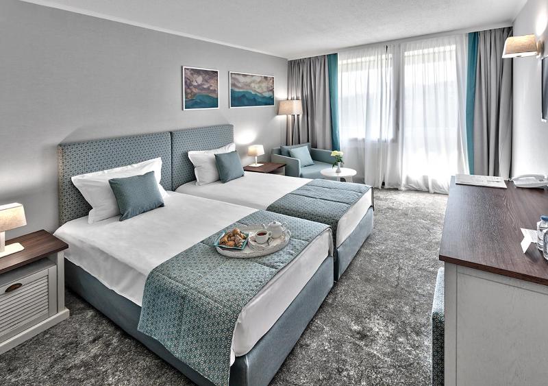 Double or Twin Room (2 Adults + 1 child up to 3.99 years old) image 3