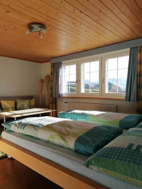 Large Double Room image 1