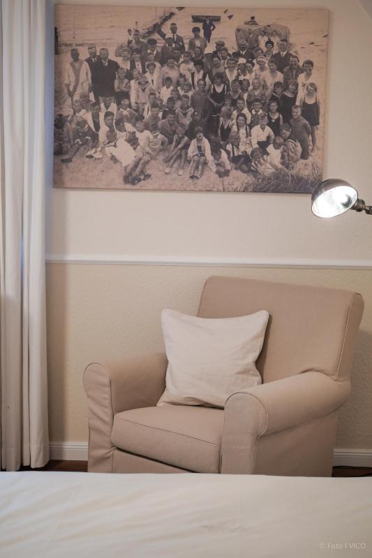 Double Room with Garden View image 4