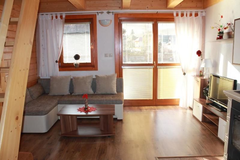 Apartment with Balcony image 3