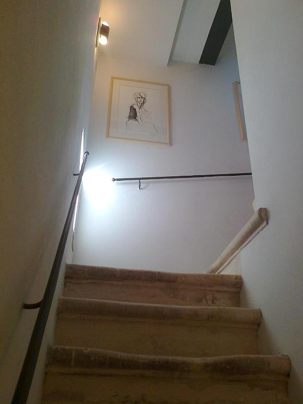 One-Bedroom Apartment image 3