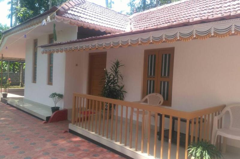 Mavila Beach Resort Kerala's Heritage Temple Villa - image 32