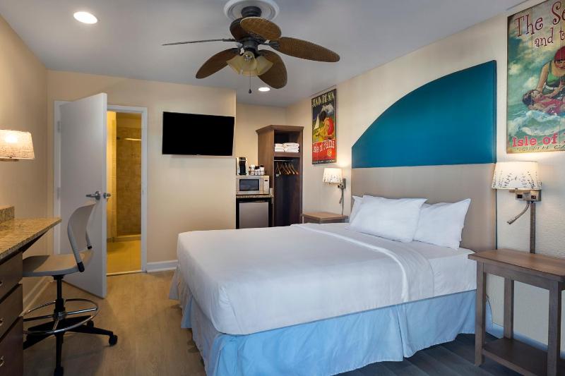 Standard Queen Room image 2