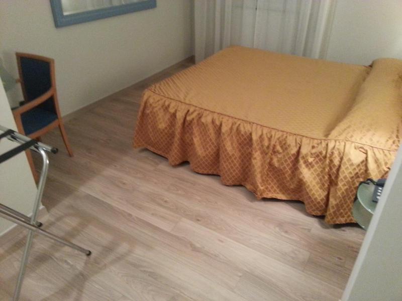 Quadruple Room image 3