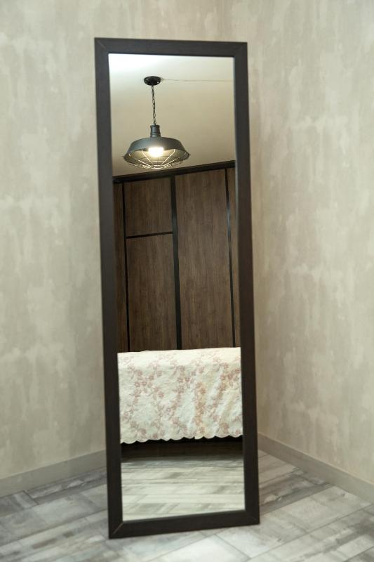 One-Bedroom Apartment image 3