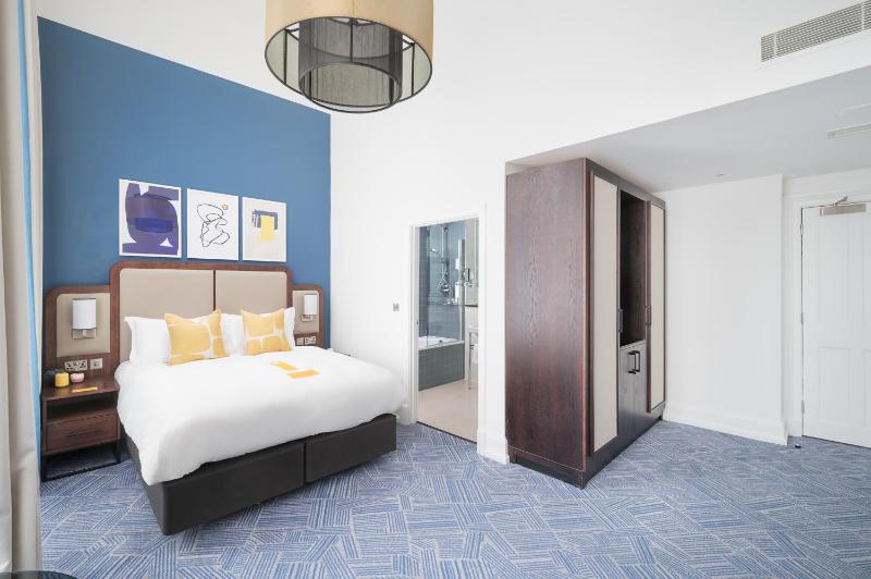 Premium Room image 3