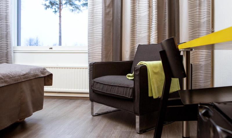 Standard Twin Room image 1