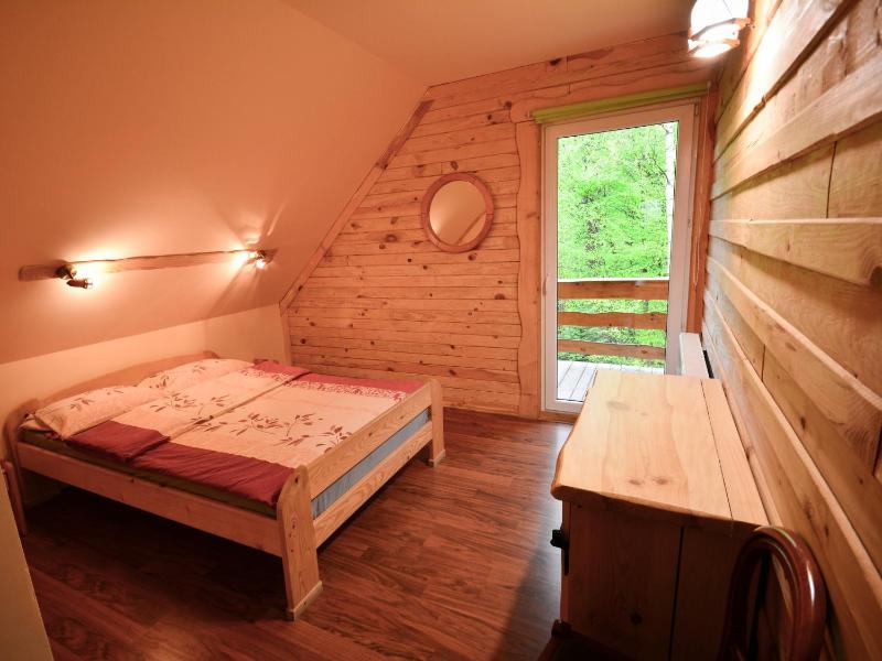 Double Room image 3