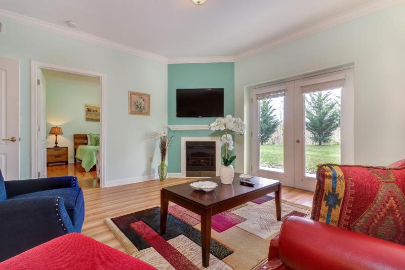 Three Bedroom Apartment image 3