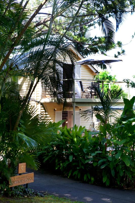 Port Douglas Cottage & Lodge - image 28
