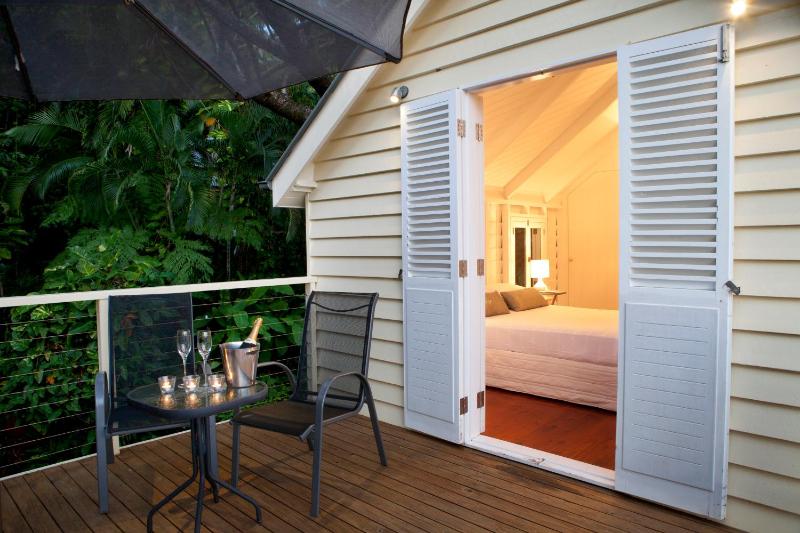 Port Douglas Cottage & Lodge - image 12