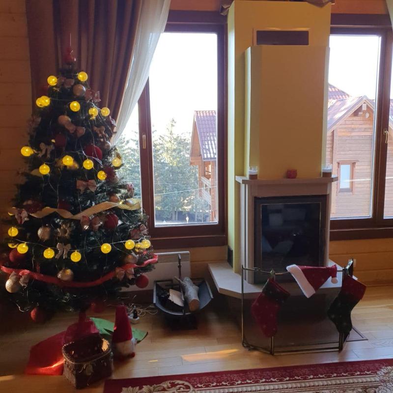 Chalet image 2