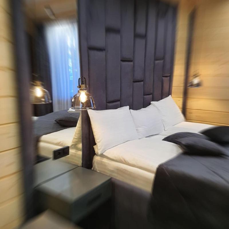 Chalet image 2