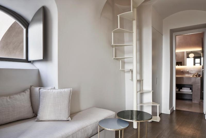 Junior Suite with Sea View image 1