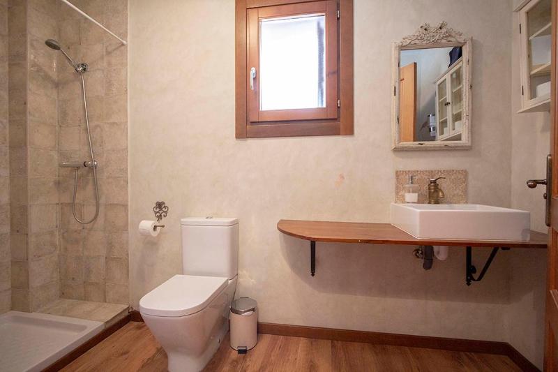 Three-Bedroom Apartment image 4
