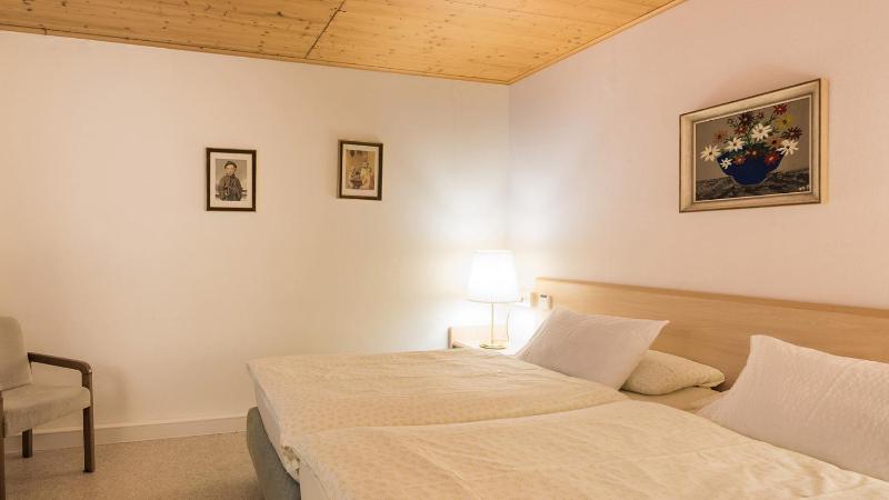 Economy Two Bedroom Bungalow image 3