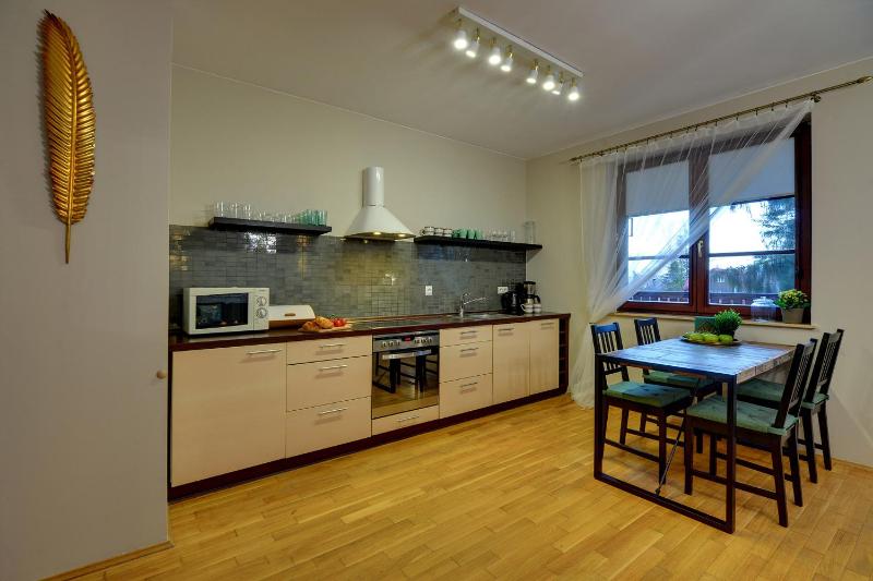 Funkcjonalne i Stylowe Apartamenty Sun Seasons 24 w Karpaczu by Noclegi Renters - image 15