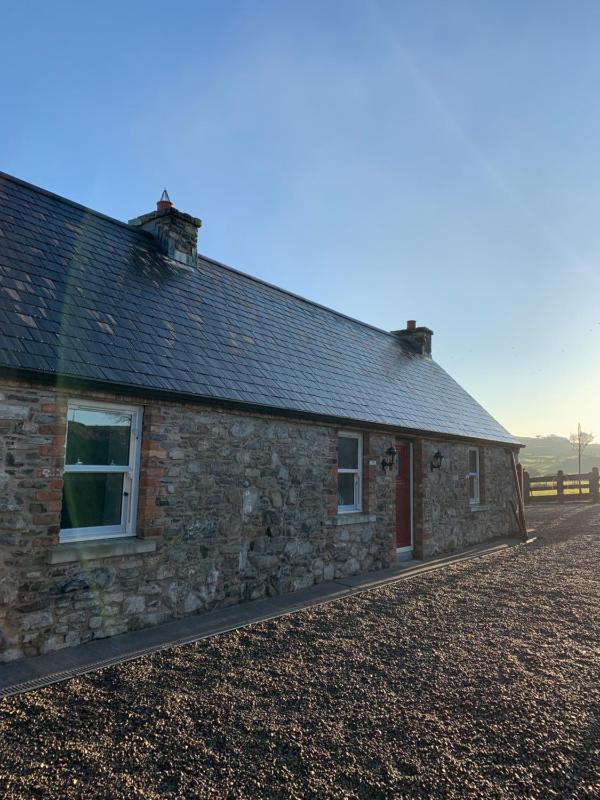 Dans Wee Cottage Slieve Croob Dromara Castlewellan Newcastle Images