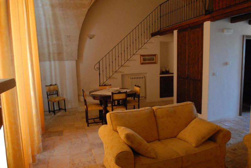 Quadruple Room image 2