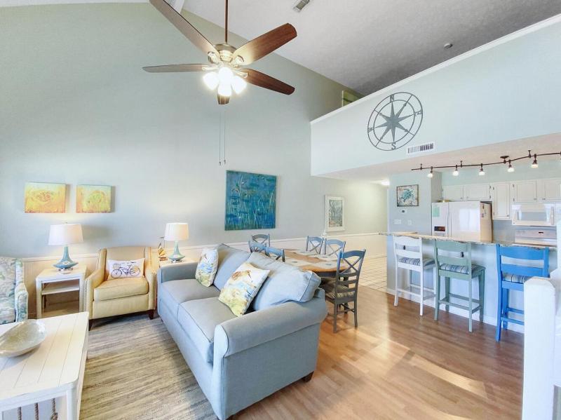One-Bedroom Apartment image 3