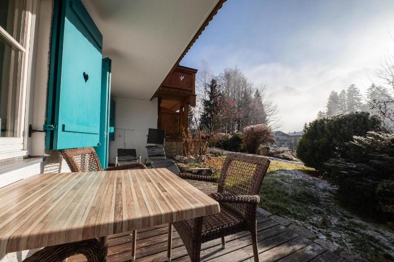 Apartment with Mountain View image 3