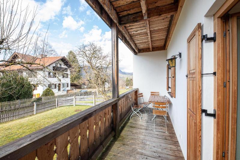 Apartment with Mountain View image 3