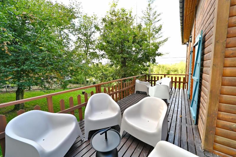 Chalet image 2
