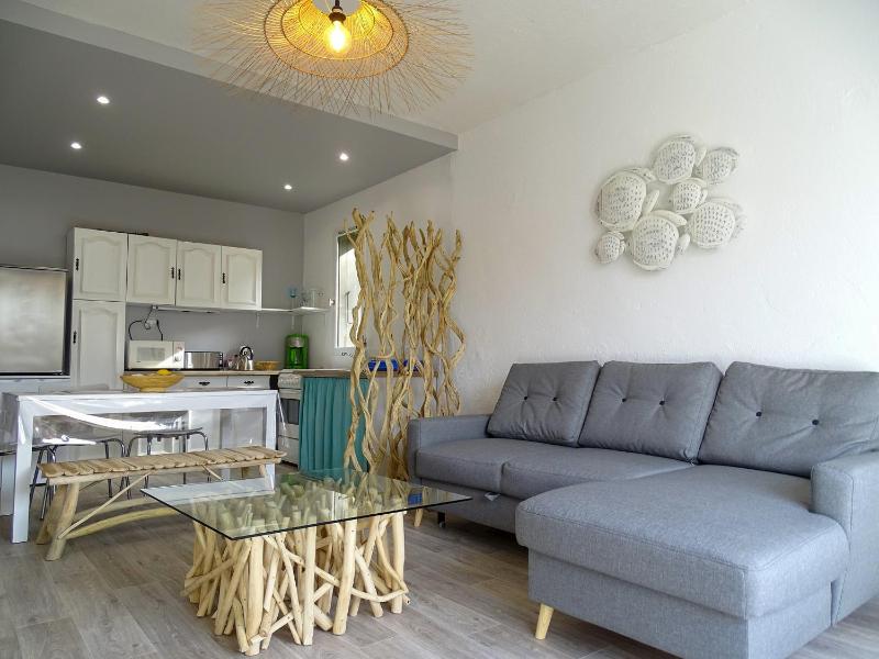 Superior Apartment image 1