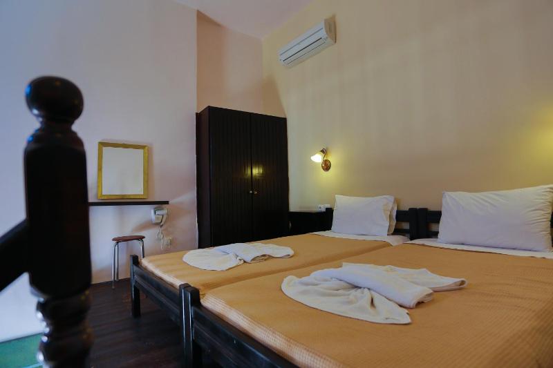 Studio with Sea and Acropolis View (2 Adults) image 3