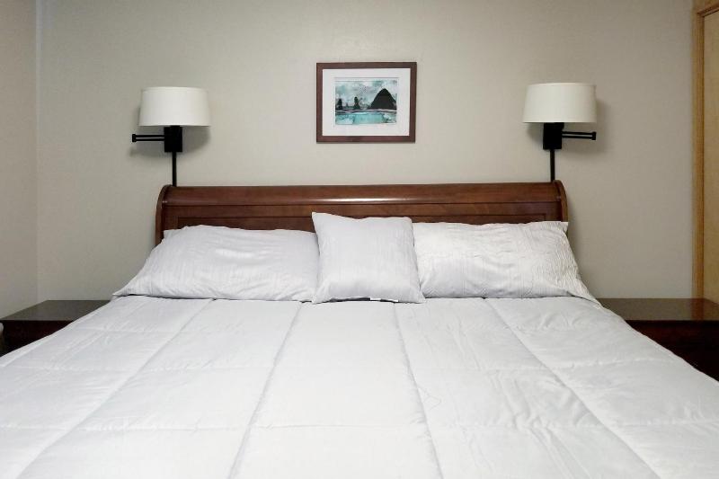 Ocean Terrace Condominiums - image 43
