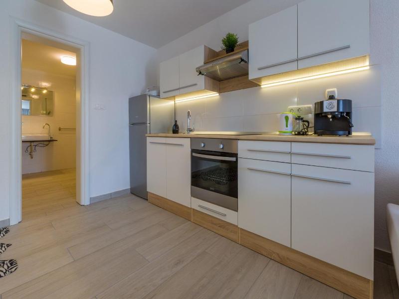 Two-Bedroom Apartment with Terrace image 1