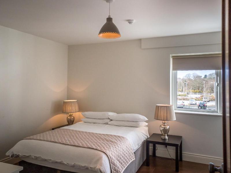Carraroe Apartment - image 14