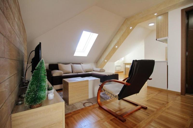 One-Bedroom Apartment image 1