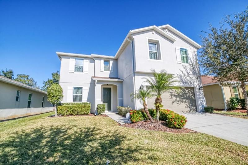 Four-Bedroom House image 1