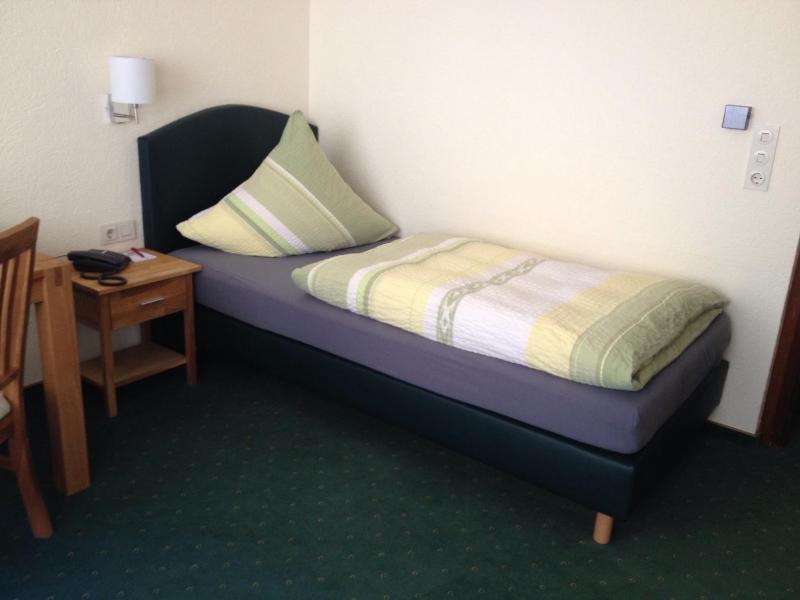 Single Room image 2