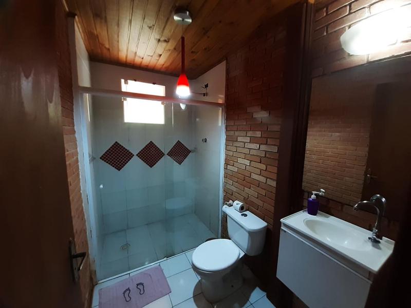 Villa Valentina chalés com lareira e churrasqueira - image 12