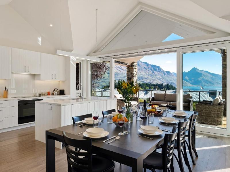 Stonehill Villa - 5 Bed - image 36