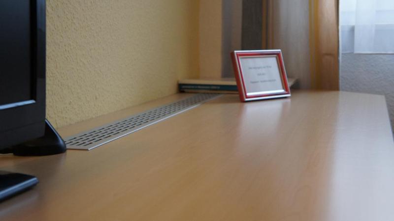 Single Room image 3